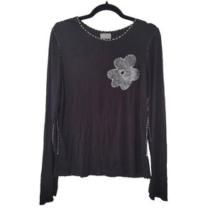 Made on Grand‎ Women's Long Sleeve Shirt Size M Black Contrast Stitching Minimal